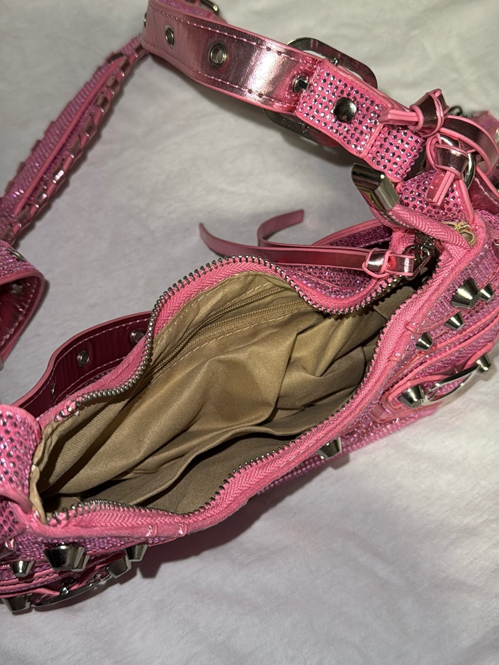 Pink Glitter Saddle Bag with Heart Charm - Picture 2 of 2